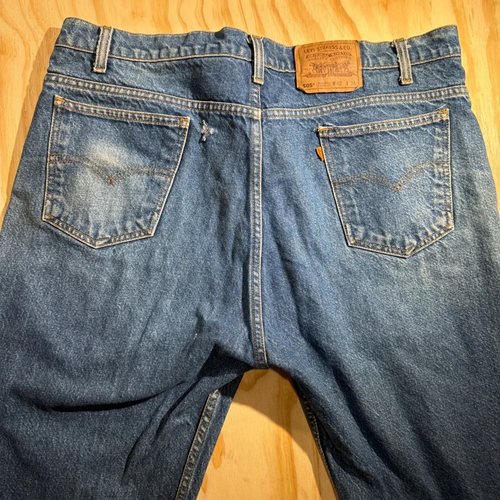 Levi's Men's 505 Regular Fit Straight Leg Orange Tab Medium Wash Jeans 42
